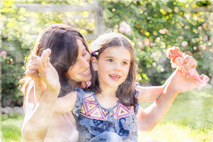 Julia Vitarello and her daughter Mila